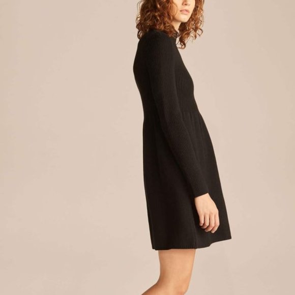 Sold🔴REBECCATAYLOR Turtleneck Peplum Sweater Dress - Picture 2 of 6